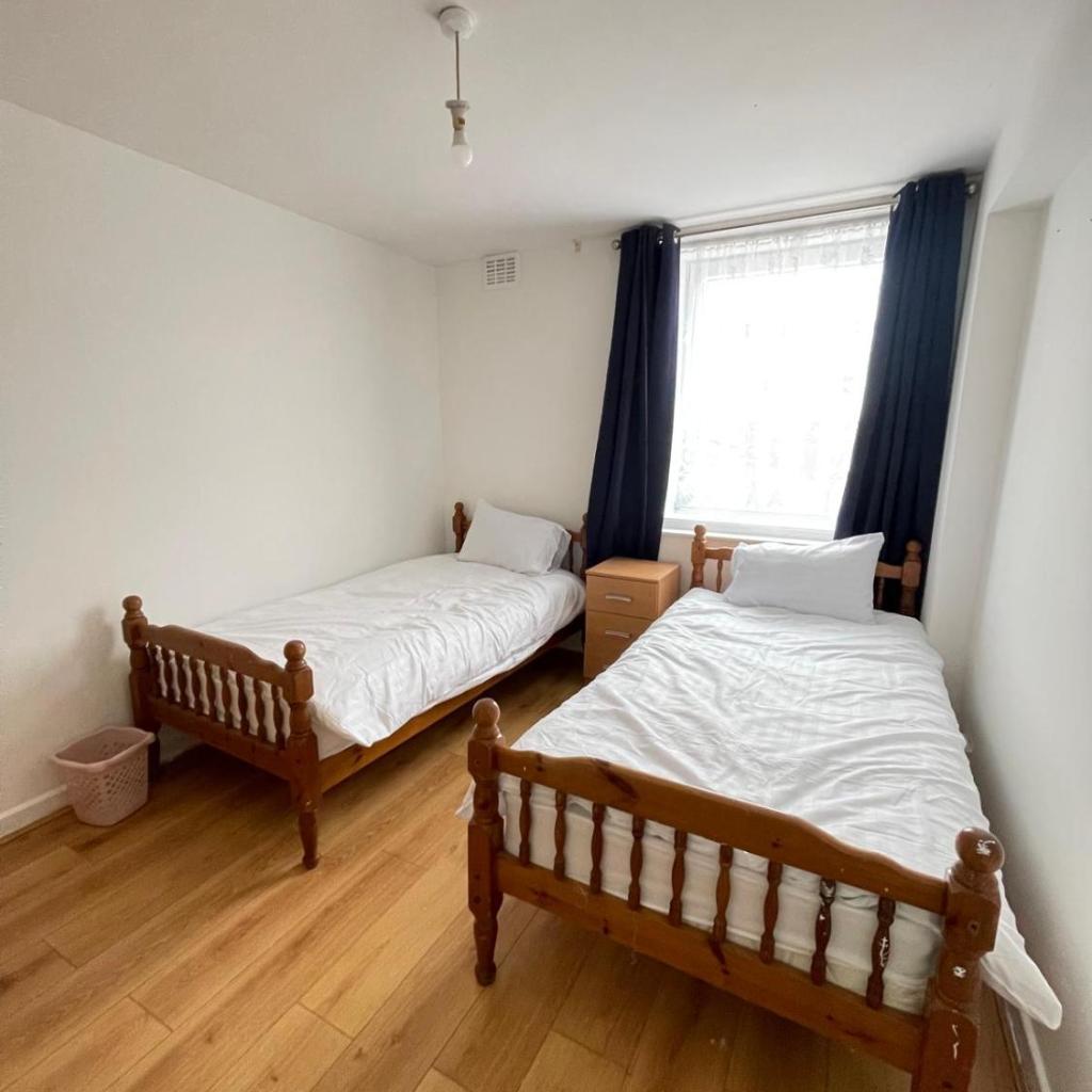 Photograph of 2 bedroom flat Parson House W2