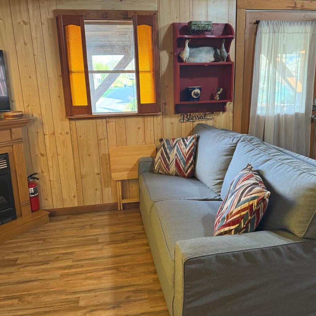 Photograph of Cozy Cabin Walking Distance to Parkway!