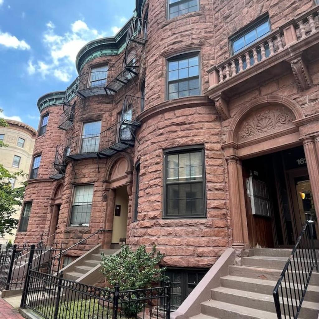 Photograph of Comfy Back Bay Alcove Studio Apt