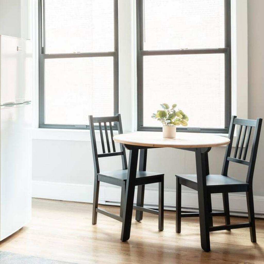 Photograph of Simple 1BR steps to Boston Common and South End