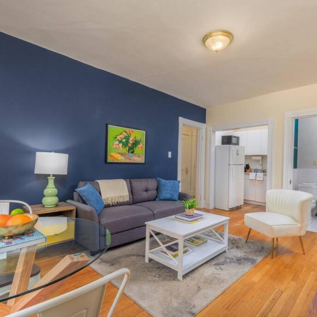 Photograph of Wonderful Newbury 1 Bedroom