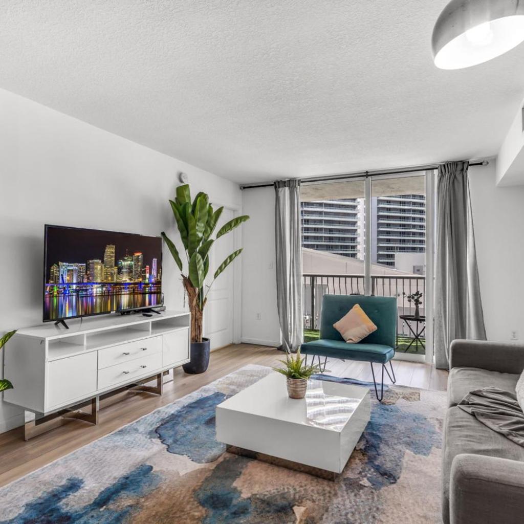 Photograph of Enjoy Brickell Living 2 BR Retreat With Free Parking