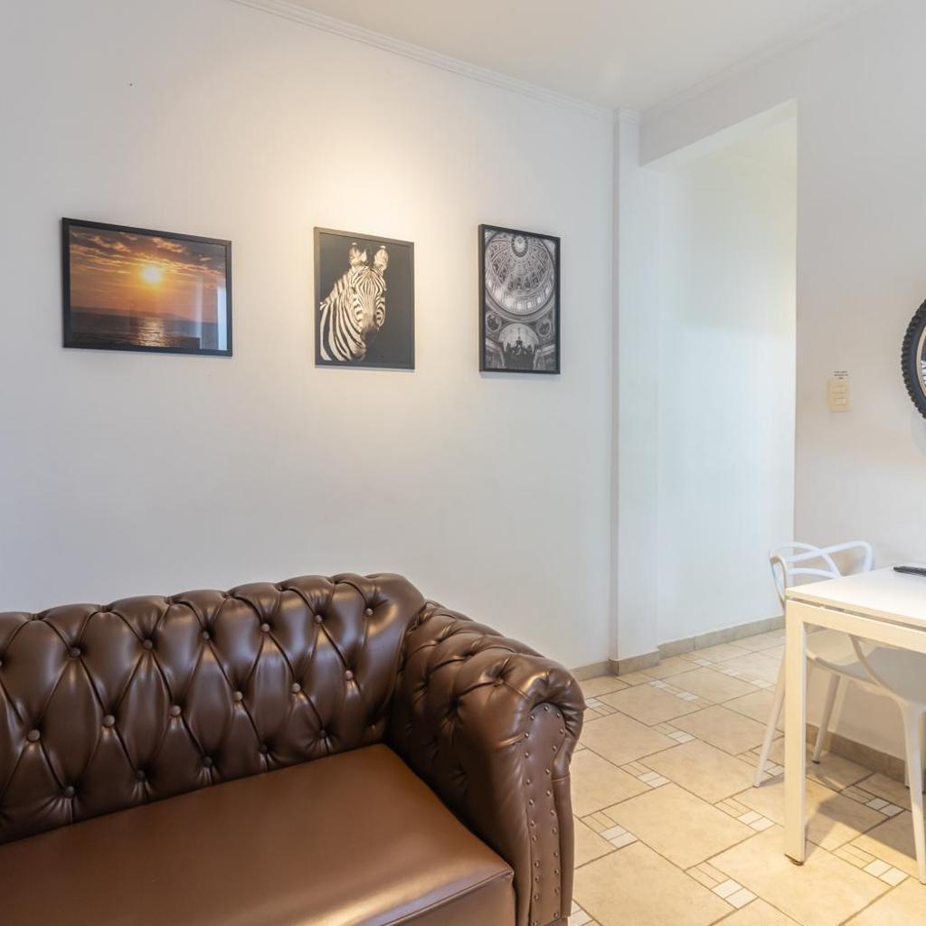 Comfortable Gonzaga Apartament - Em 1 minuto a pé tá na PRAIA Gonzaga em Santos e no Shopping Balneário, 2 ar-condicionados, portaria 24 horas, elevador, 1 vaga carro Gratís, wi-fi Grátis, enxoval Gratuito, PRAIA Santos Gonzaga, Bicicleta disponí — foto 3