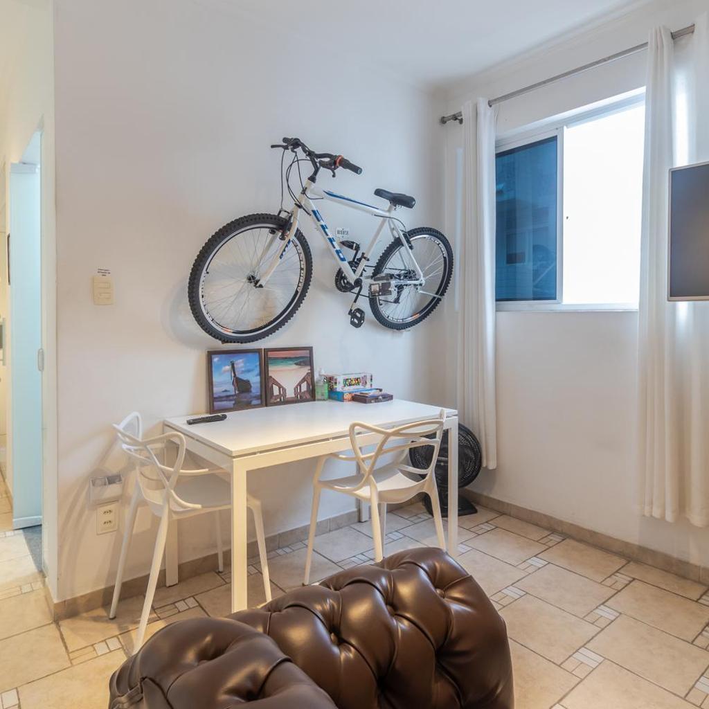 Comfortable Gonzaga Apartament - Em 1 minuto a pé tá na PRAIA Gonzaga em Santos e no Shopping Balneário, 2 ar-condicionados, portaria 24 horas, elevador, 1 vaga carro Gratís, wi-fi Grátis, enxoval Gratuito, PRAIA Santos Gonzaga, Bicicleta disponí — foto 7