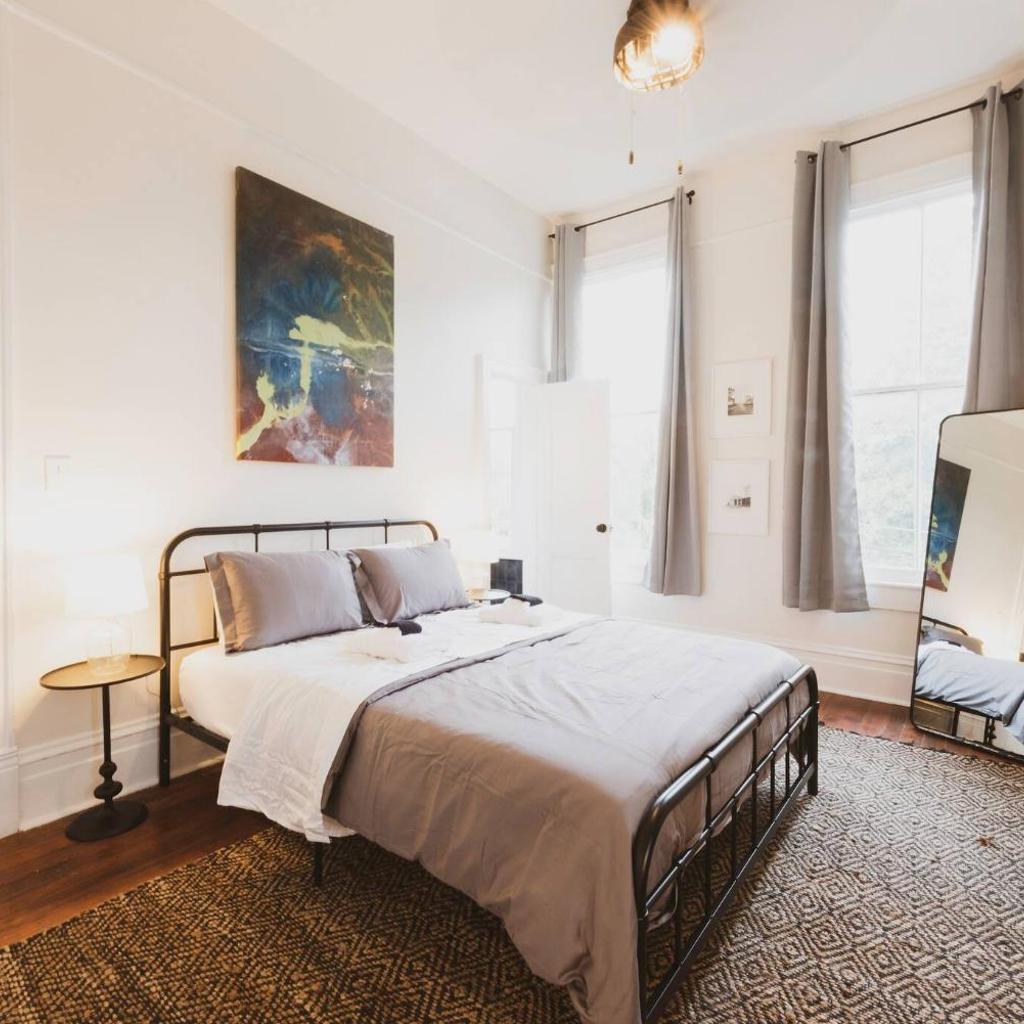 Photograph of 2BDR 2BATH Prime Location Walk to Forsyth Park!
