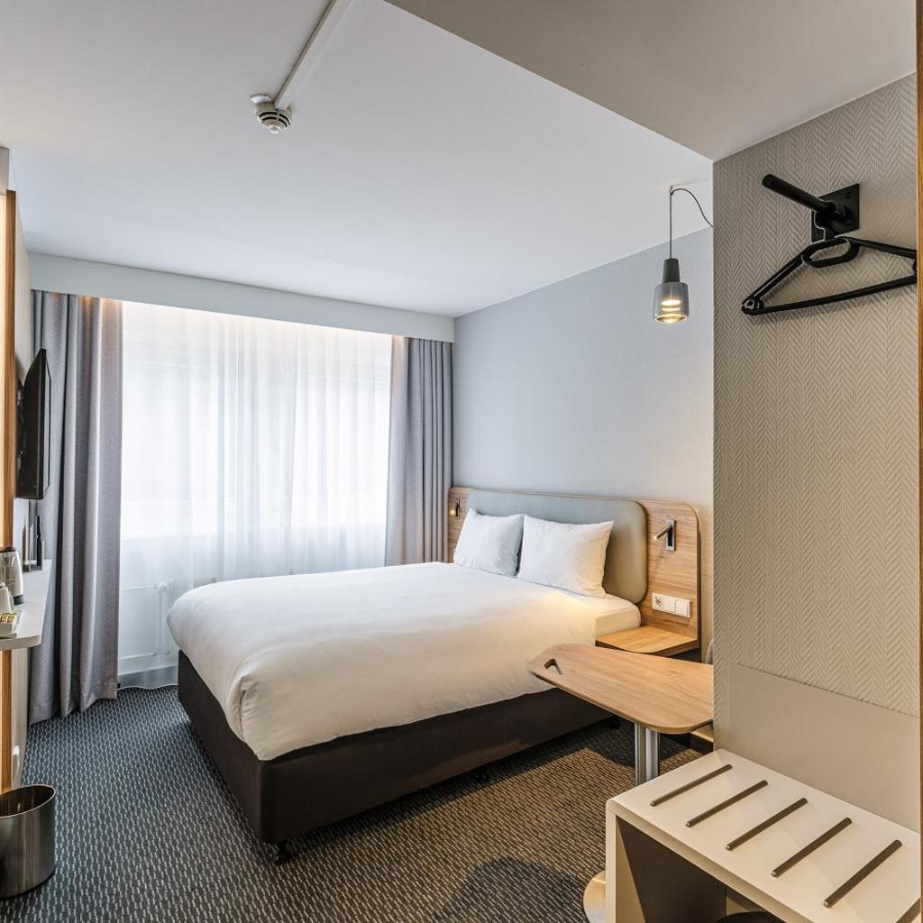 Photograph of Holiday Inn Express Dresden Zentrum by IHG