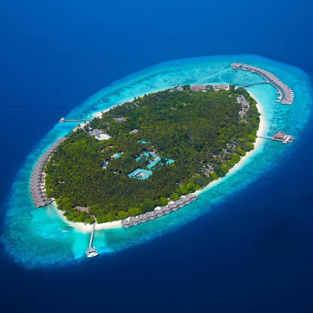 Dusit Thani Maldives, photo 2