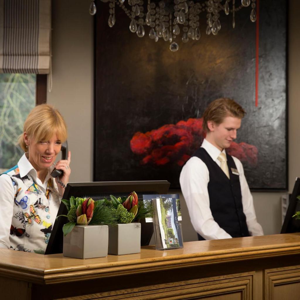 Van der Valk Hotel Kasteel Terworm — 