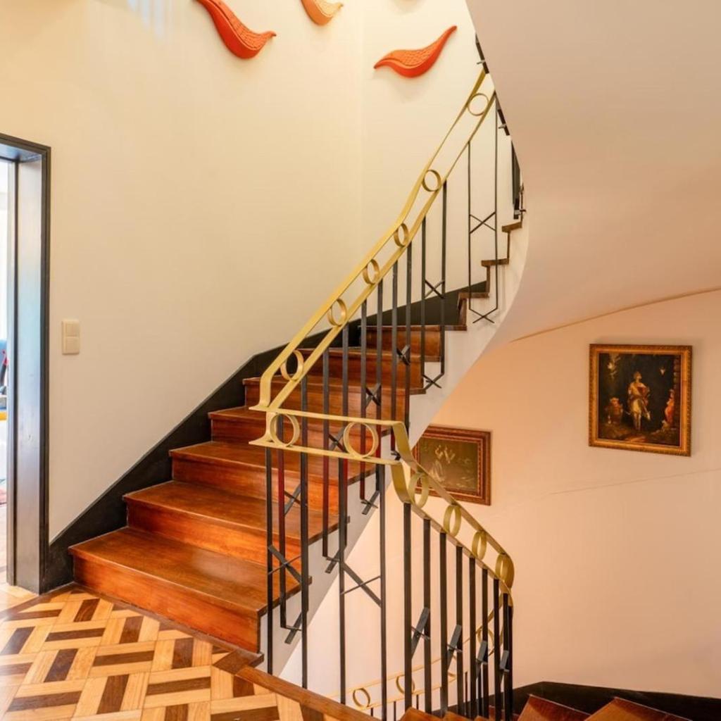 Photograph of Serralves 1048 Luxury Villa
