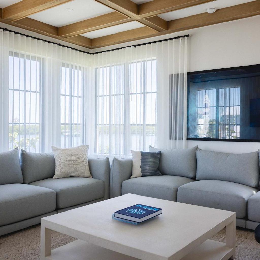 Photograph of Waterfront Luxury Home - Tidelands House