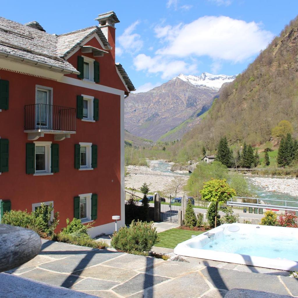 Image 65 - MyVerzasca Resort Casa Rossa