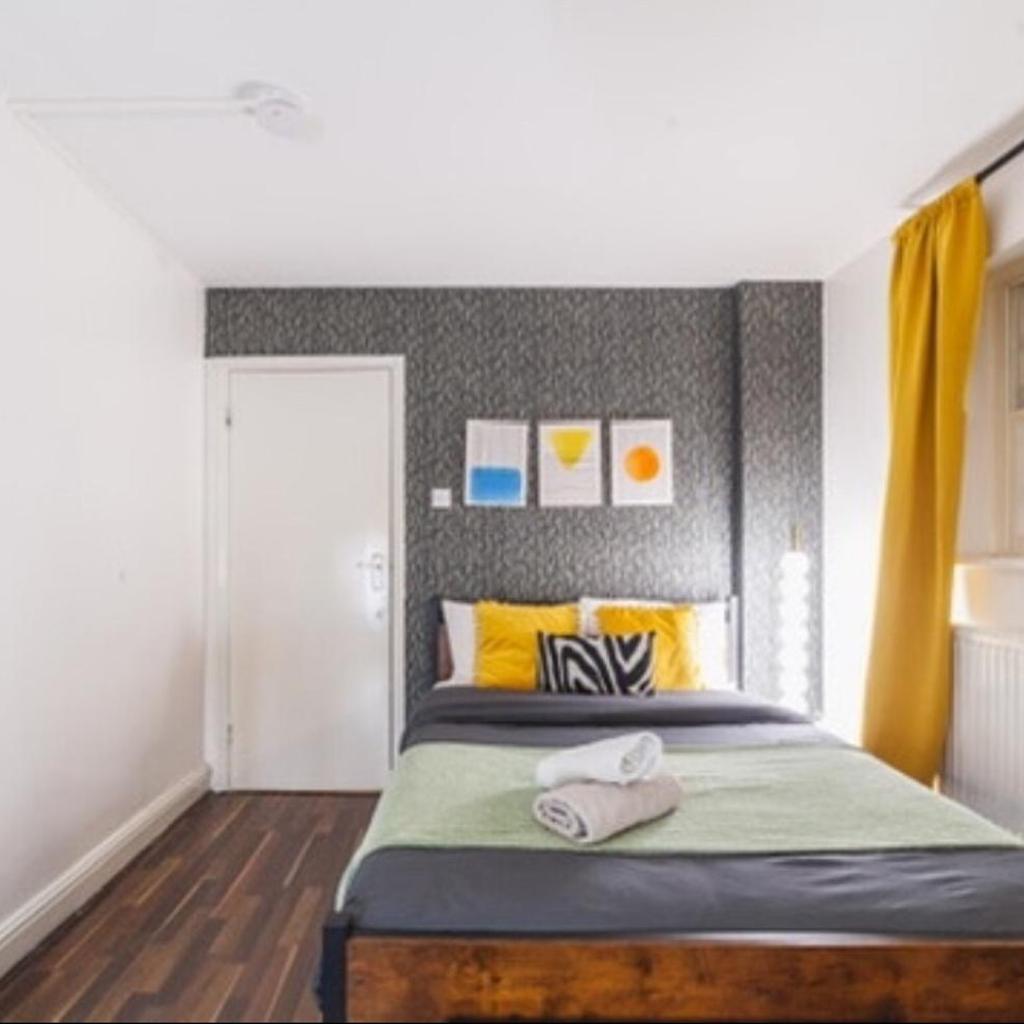 Photograph of 2BED Brick Lane residence Urban Escape