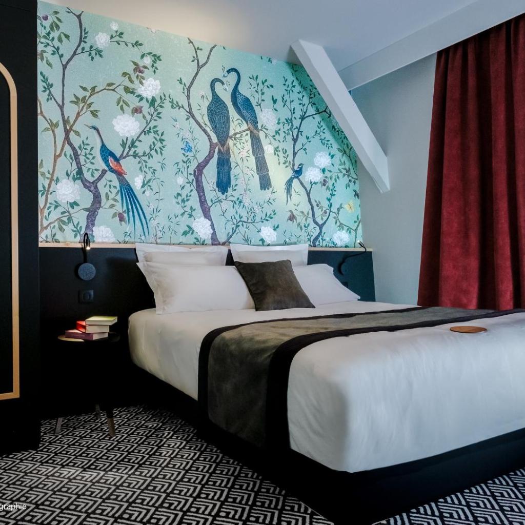 Hôtel et Restaurant Le Regina — 