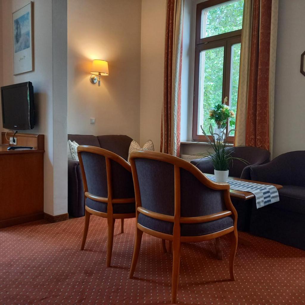 Photograph of Hotel Artushof