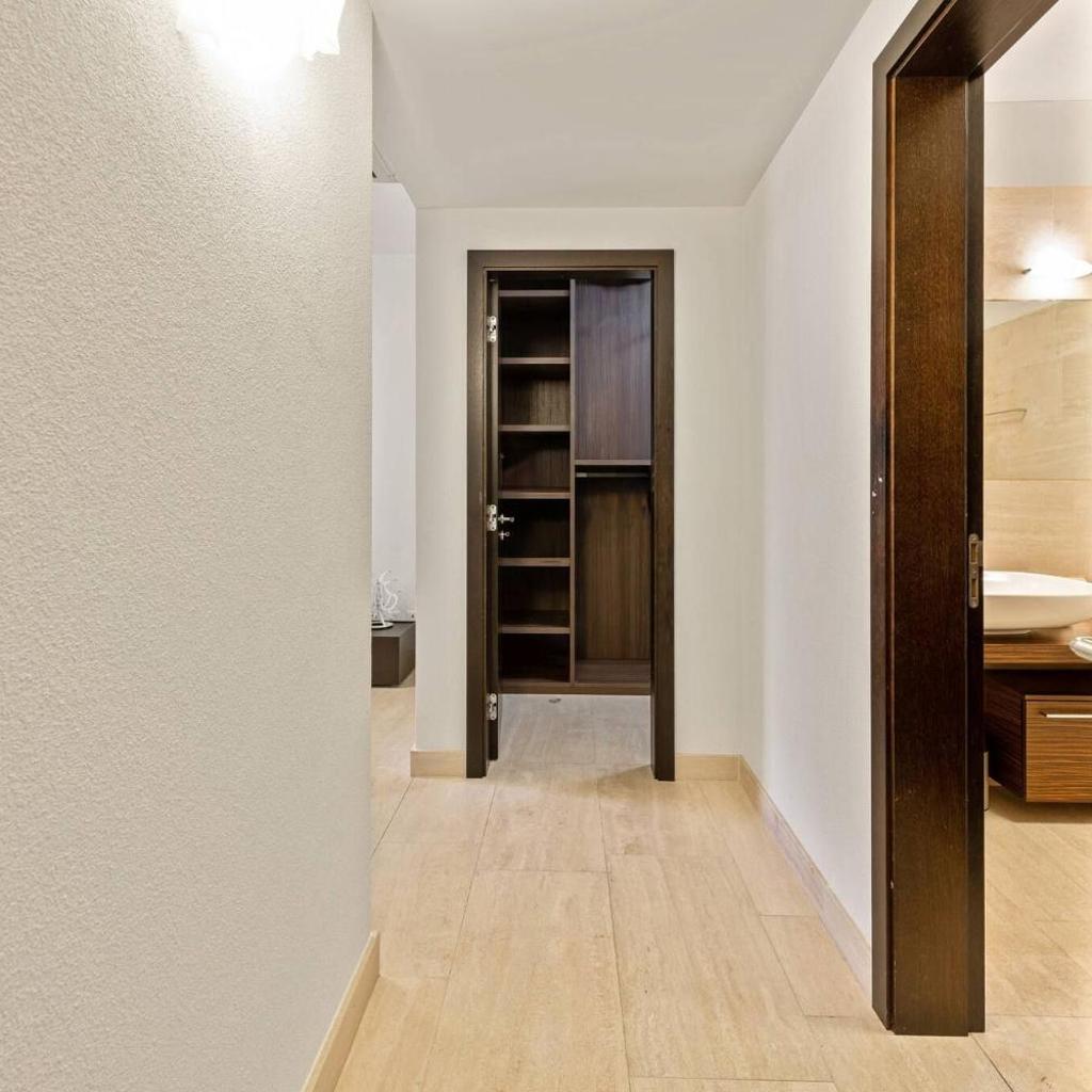 Luxurious Lugano Apartment with City Views – Bild