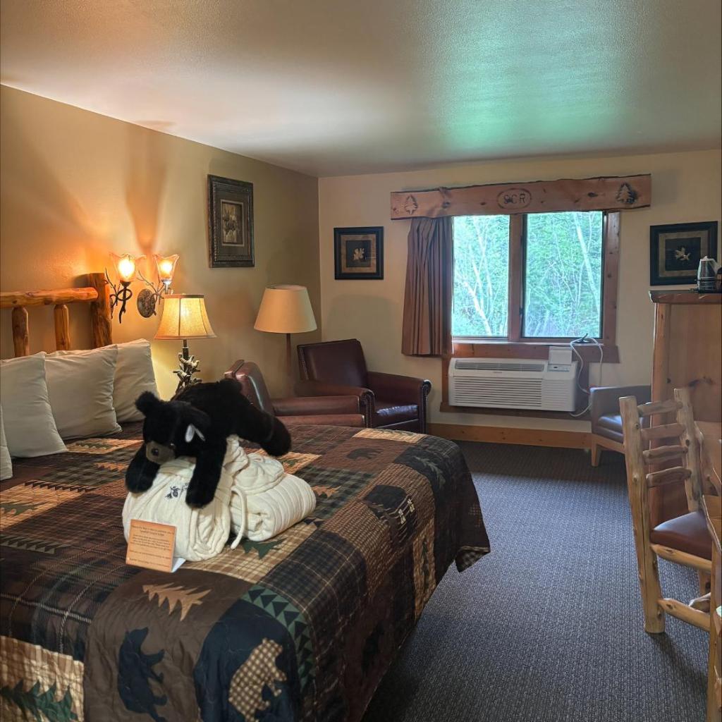Spearfish Canyon Lodge — 