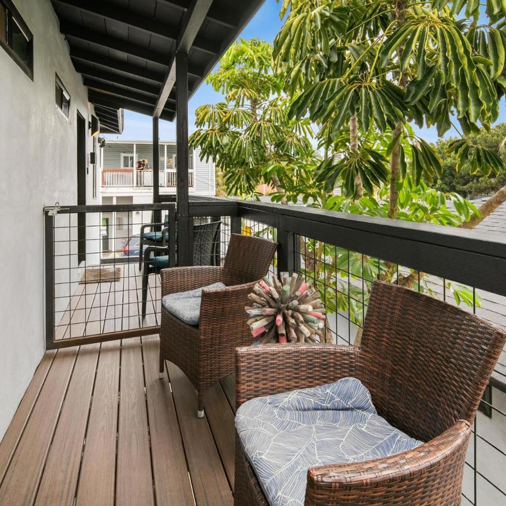 Photograph of Modern 1 BR Apt - Walk to Ocean & Cafes