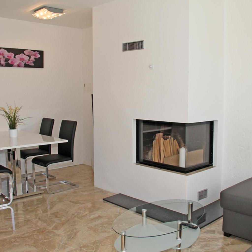 Image 3 - Condominio Vorame by HolAp SA