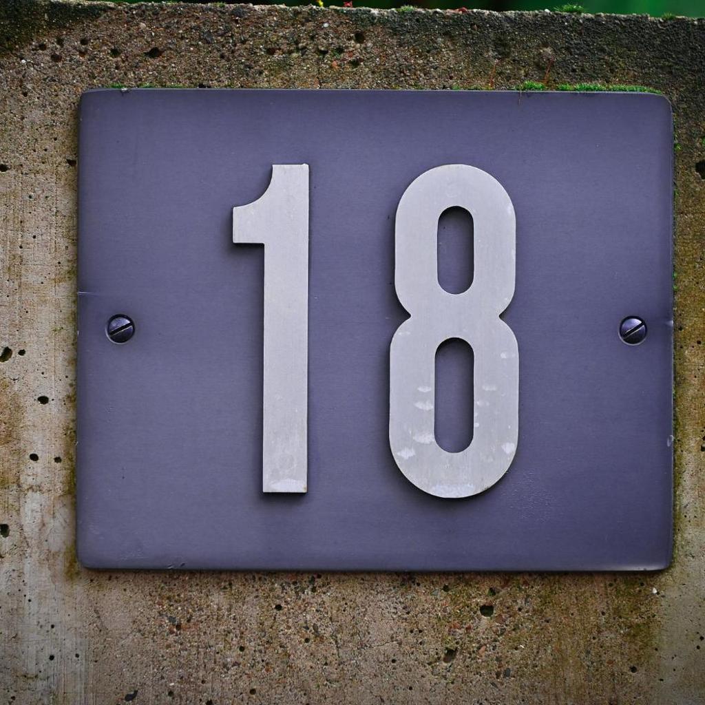 Luxurious Lugano Apartment with City Views – Bild