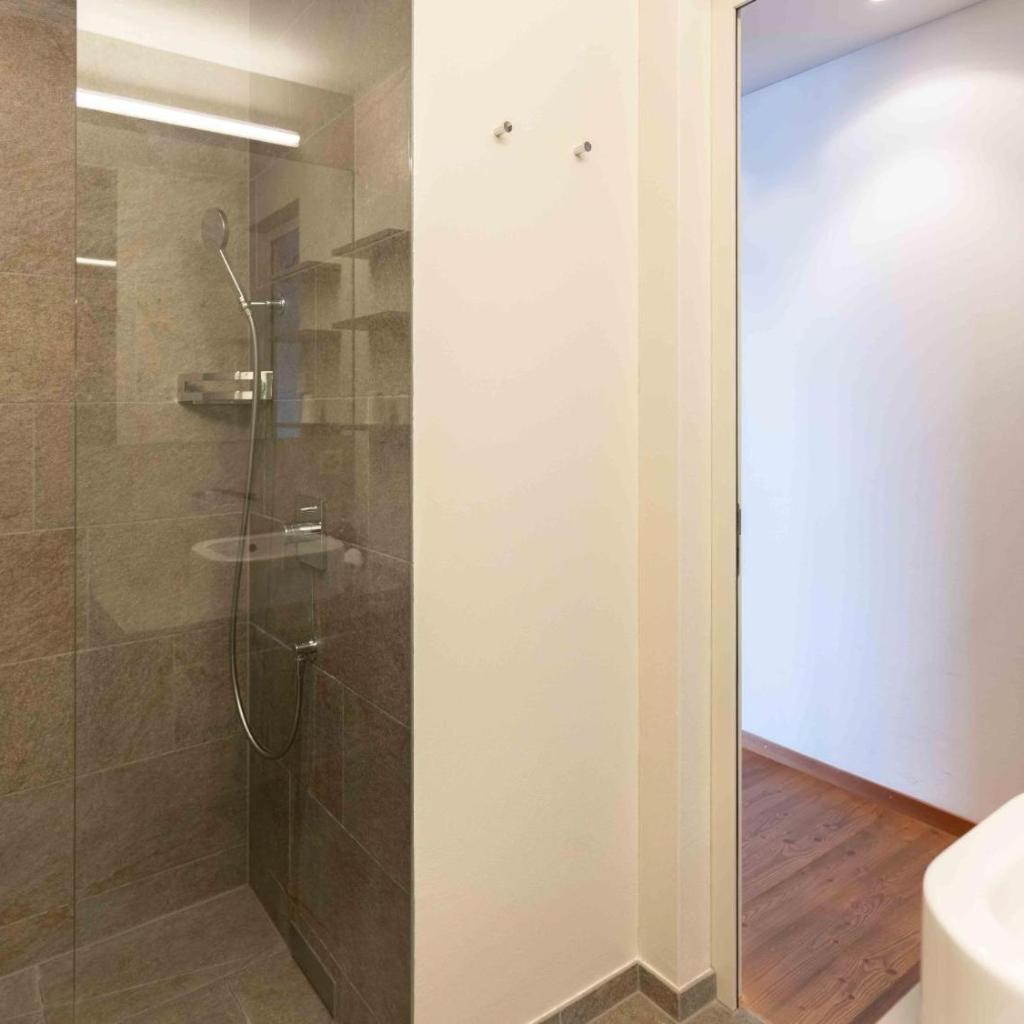 Pension Longhin Maloja - Self Check In – Bild