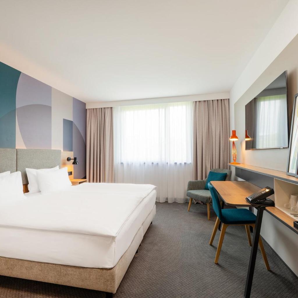 Photograph of Holiday Inn Munich - Westpark by IHG