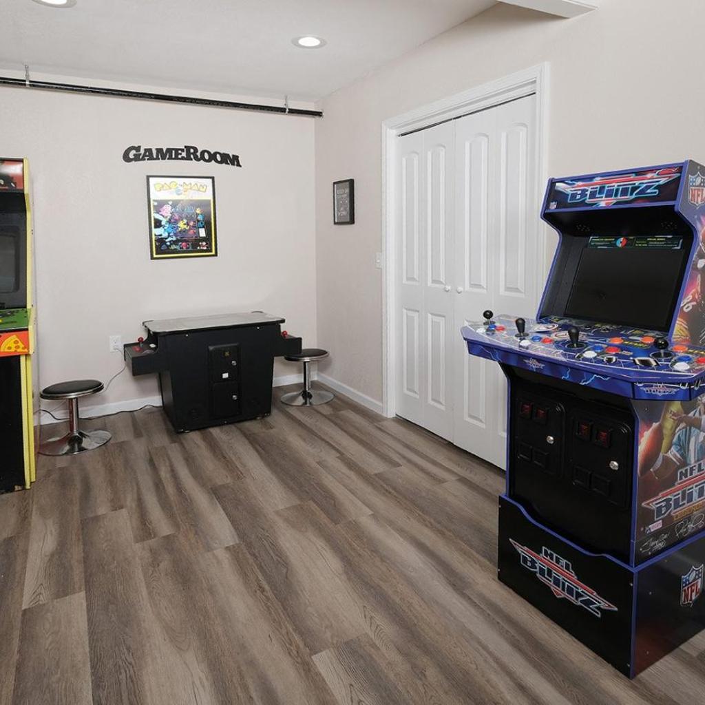 Photograph of Mountain Views, Theater Room, Game Nights - 4 Cubs Cove