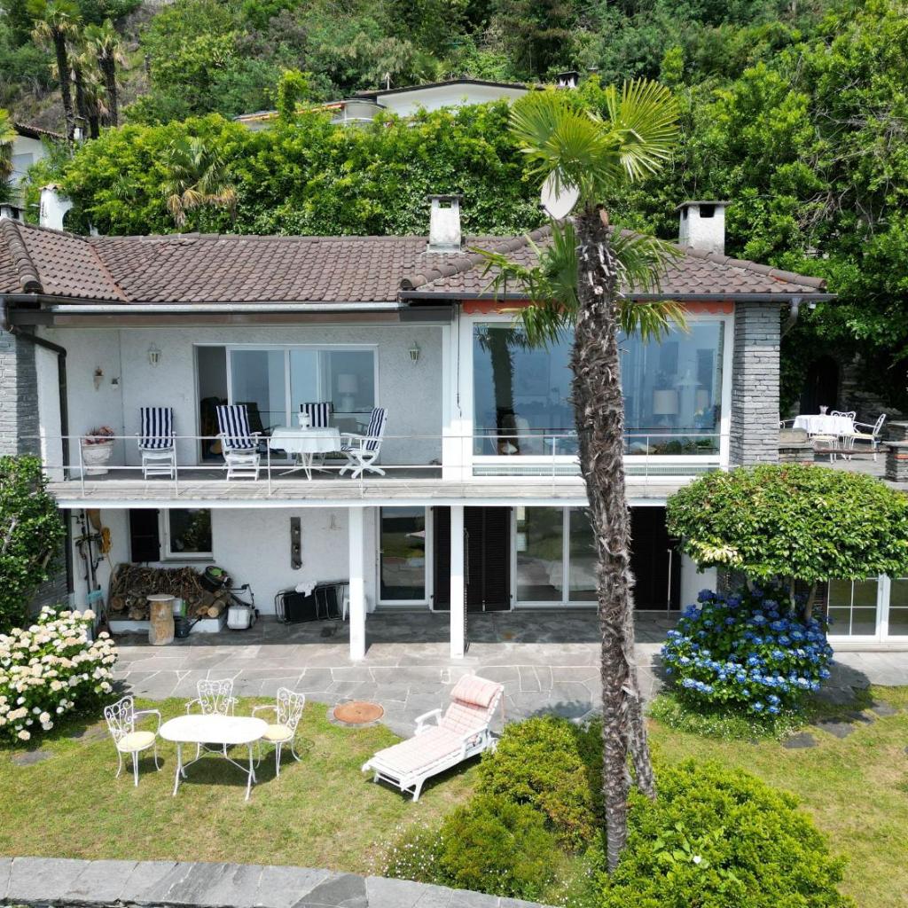 Image 14 - Casa Rocca Nera by HolAp
