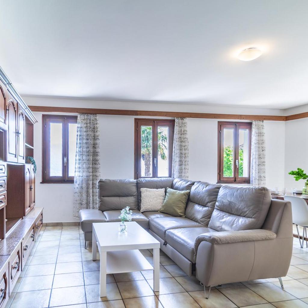 Image 2 - Panoramic House on Lake Maggiore