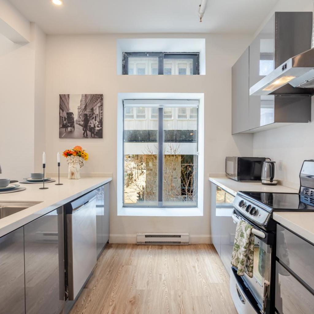 Photograph of Inner-City Apartment –Prime Bishop St Location