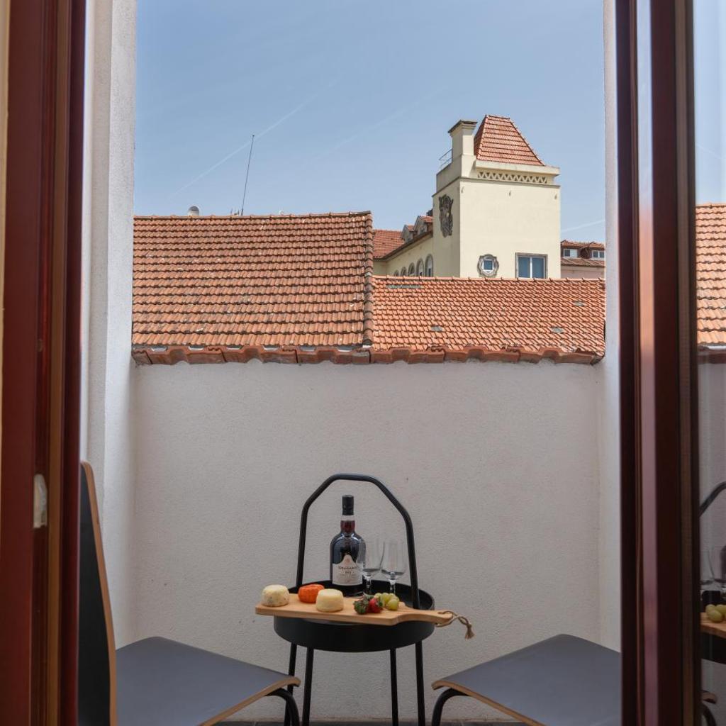 Photograph of Decor Studios - Clérigos by Host Wise