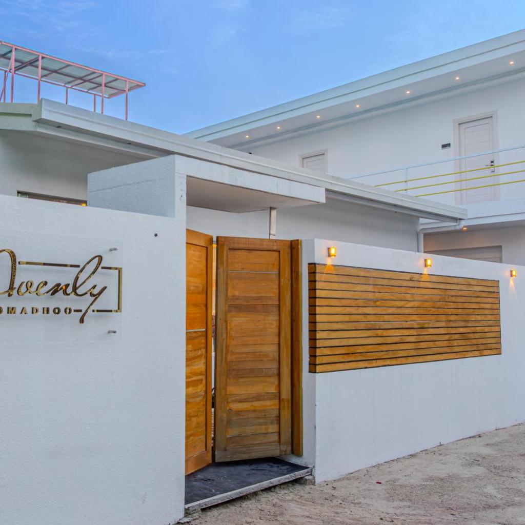 Avenly Omadhoo, photo 2