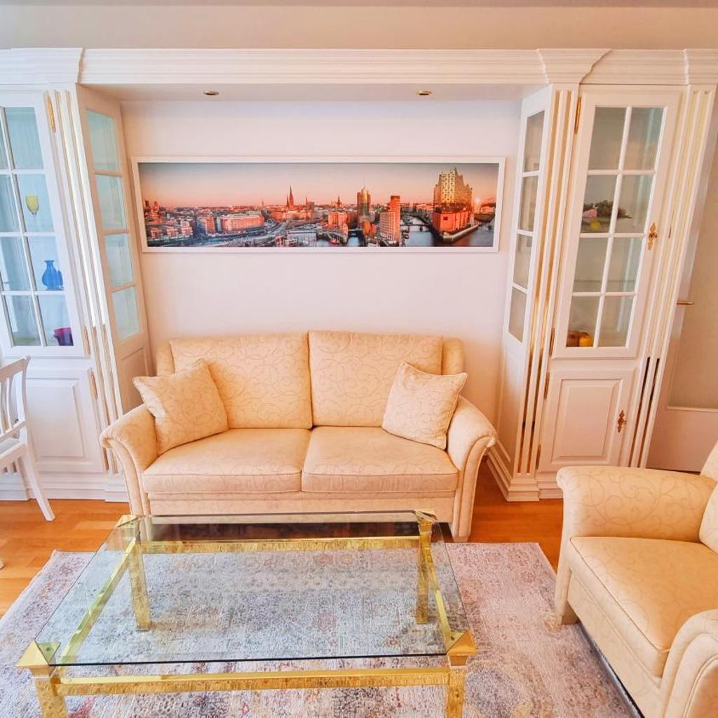 Photograph of New Living Home Residenzhotel Hamburg