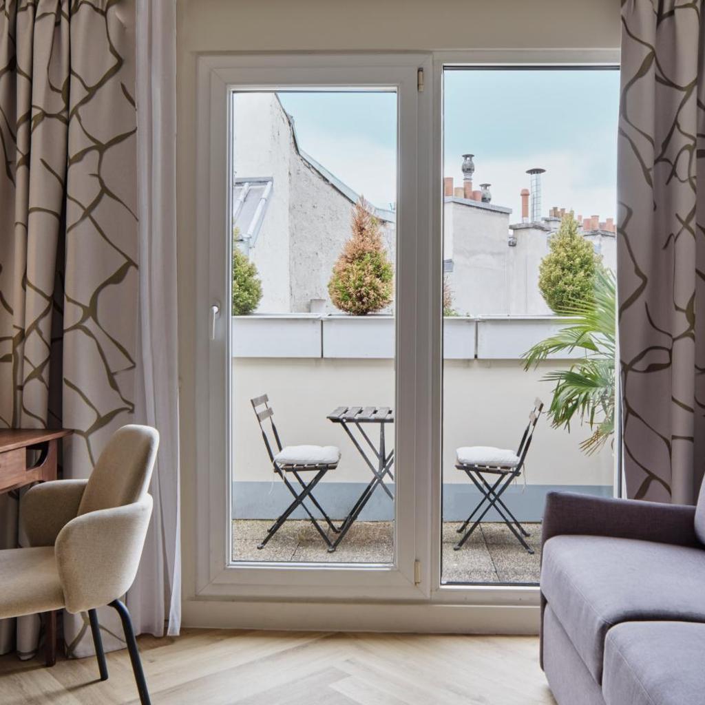 Photograph of Posy Hotel by Happyculture