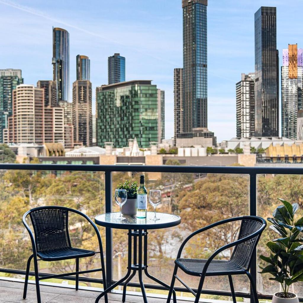 Photograph of Modern 2B2B Apt near Crown with Parking and City Views