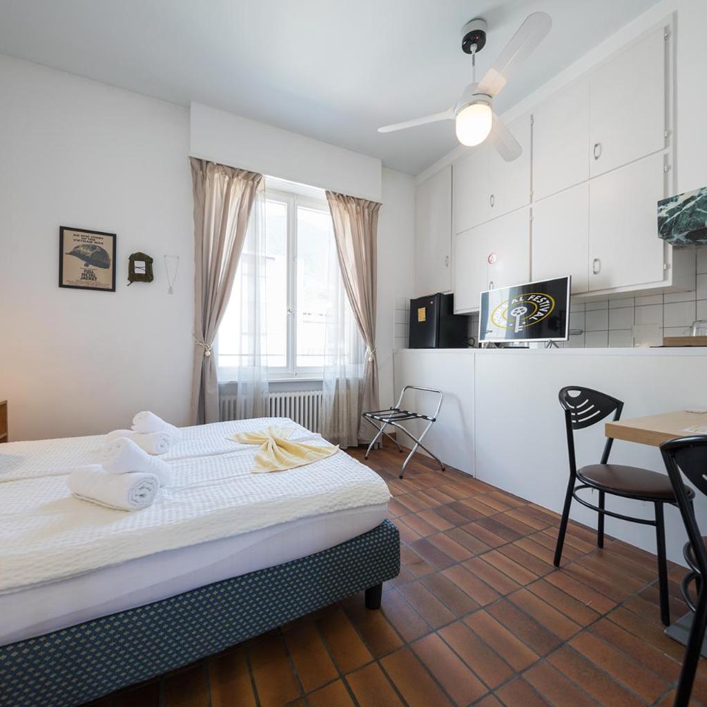 Image 12 - Rooms Al Festival