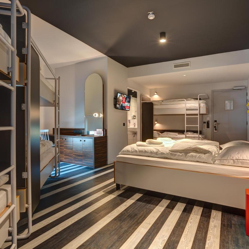 Photograph of MEININGER Hotel Bruxelles Gare du Midi