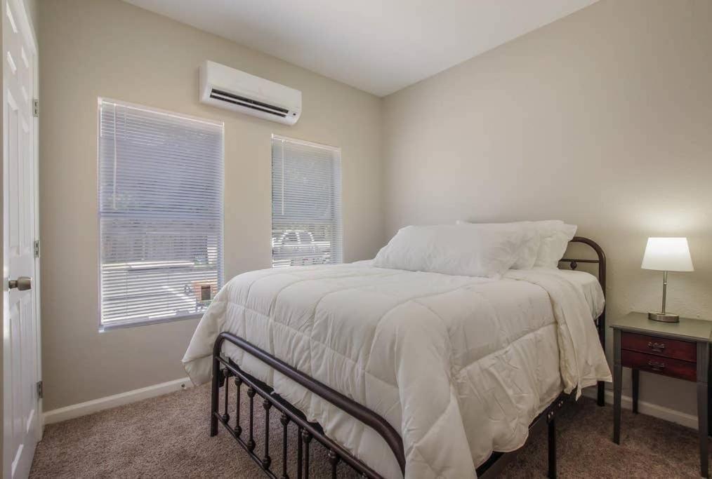 Photograph of WL1, Free parking and Coffee , Smart Tv , Fast Wi-Fi