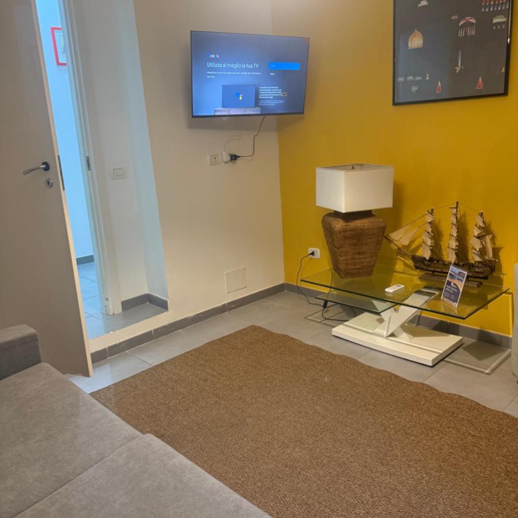 Photograph of HV Suites DECUMANUS