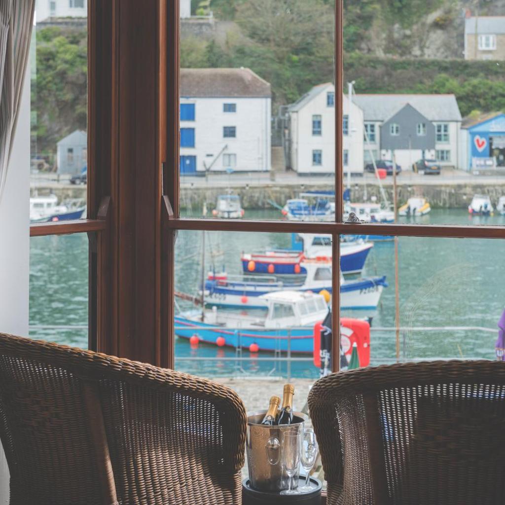 Harbour Inn — 