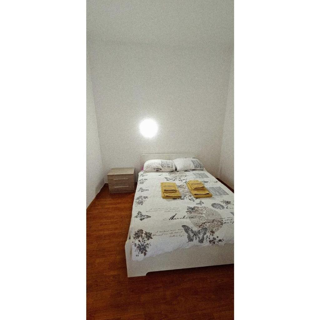 Image 6 - Apartment with two rooms and shared bathroom