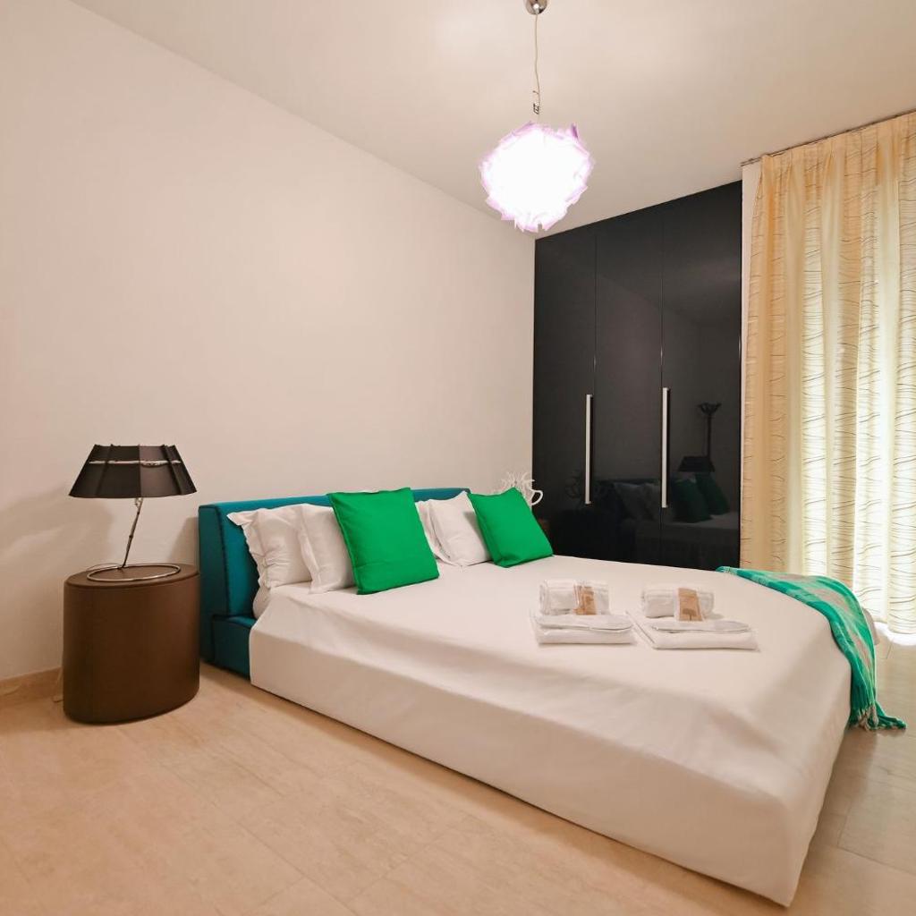 Luxurious Lugano Apartment with City Views – Bild