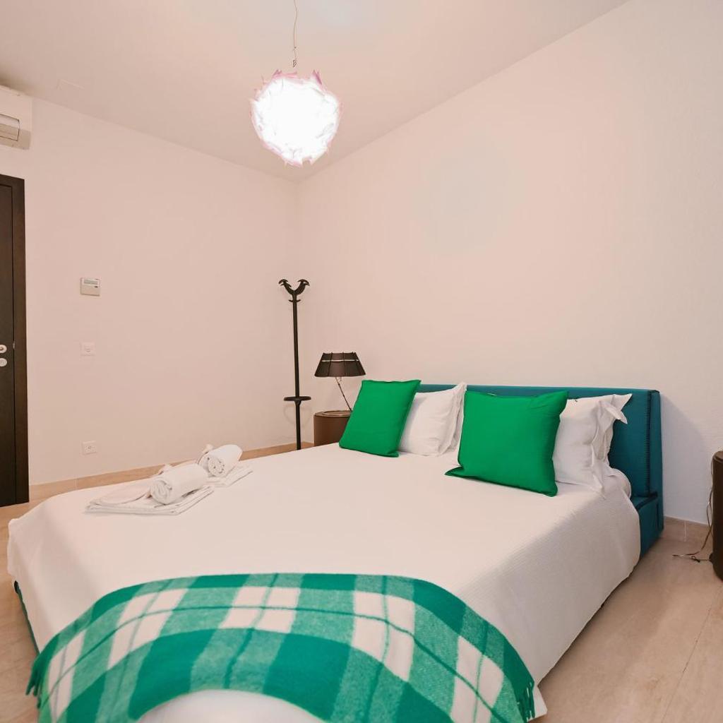 Luxurious Lugano Apartment with City Views – Bild