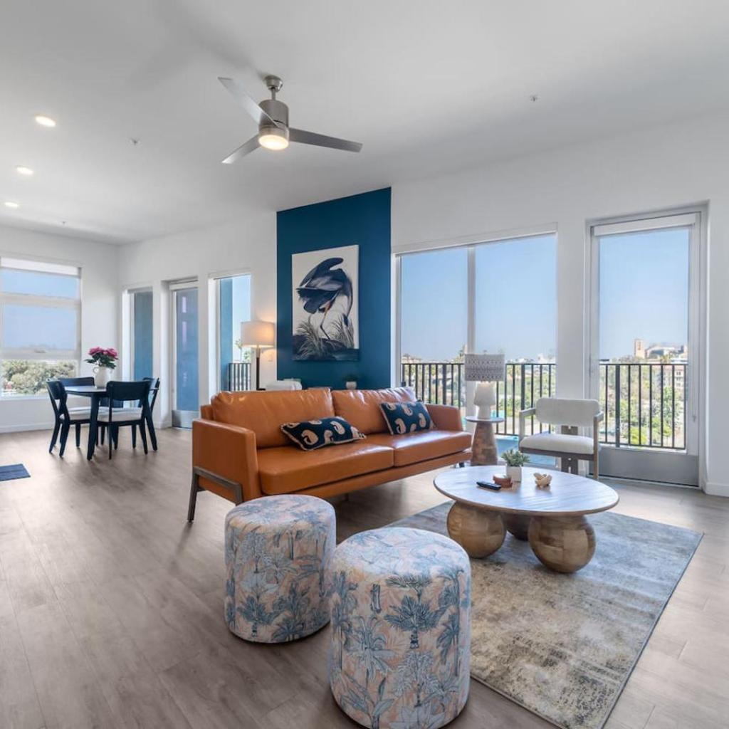 Photograph of Skyline Haven Near Dodger Stadium with Views