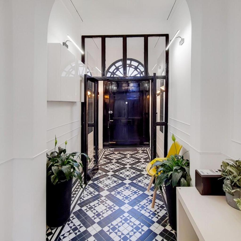 Photograph of Marylebone Central Studio - 11