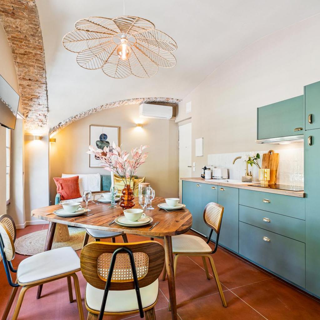 Photograph of Nice Renting - CROTTI - Authentic Immersion Sea & Beach Massena