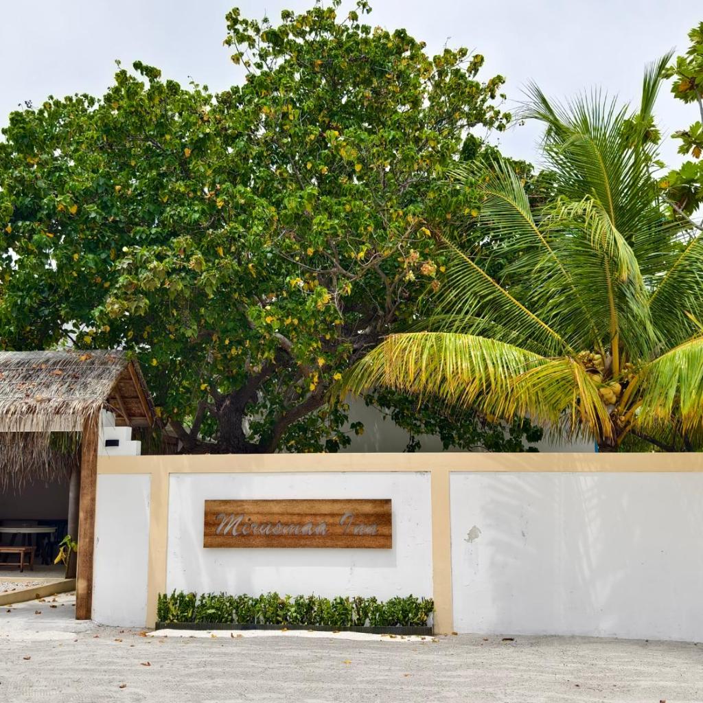 Mirusmaa Inn - Meemu Veyvah, image 1 of 6