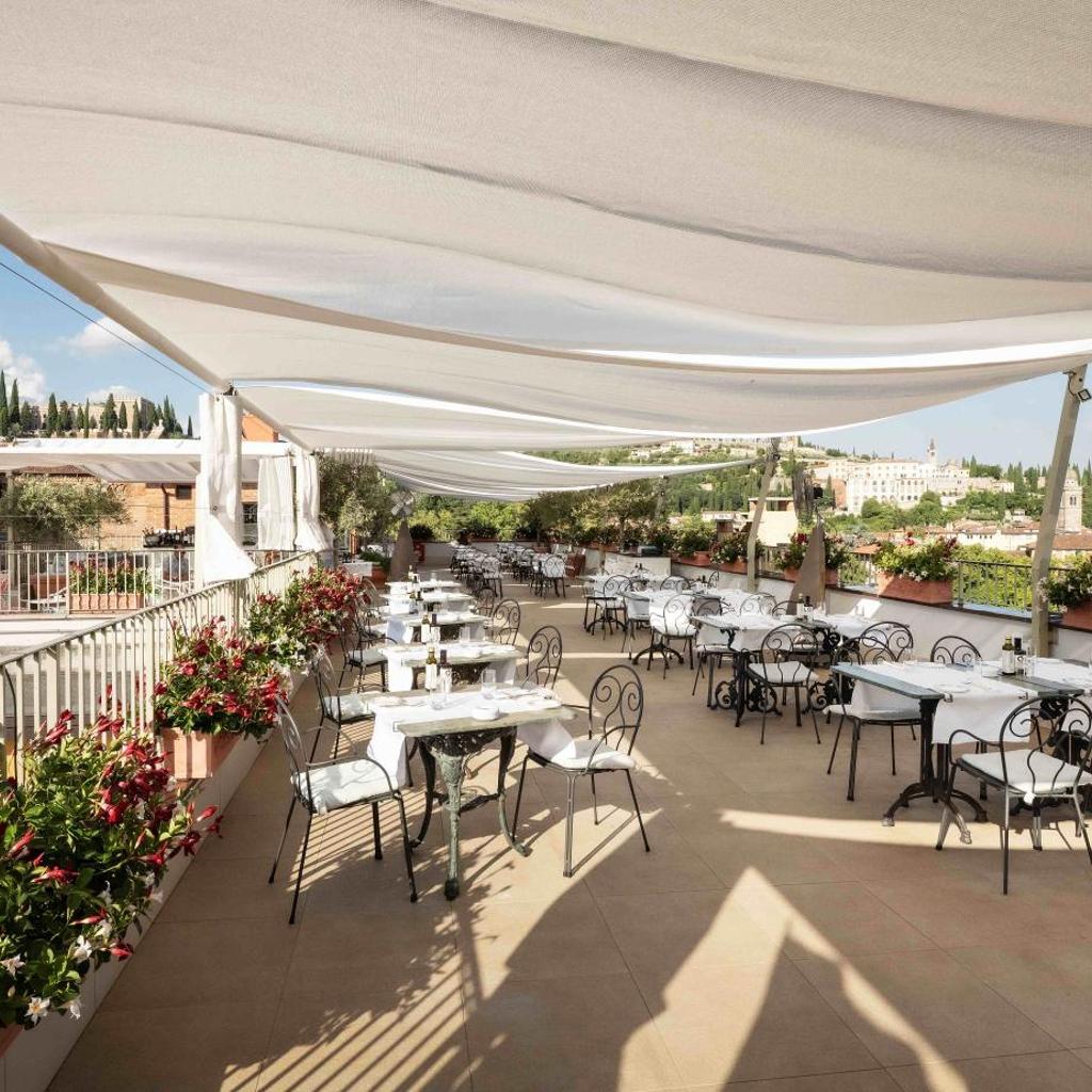 Due Torri Hotel — 