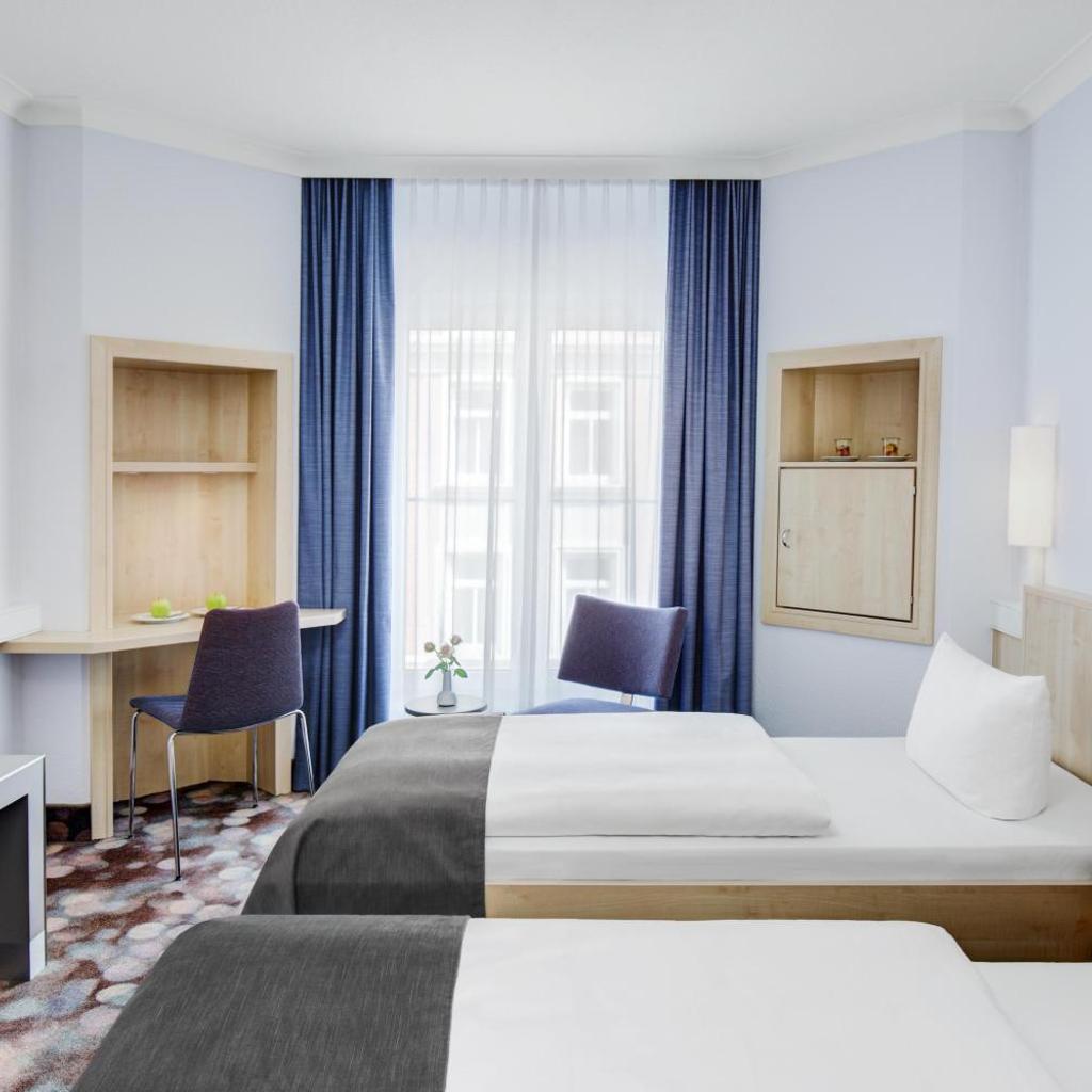 Photograph of IntercityHotel Hamburg Altona