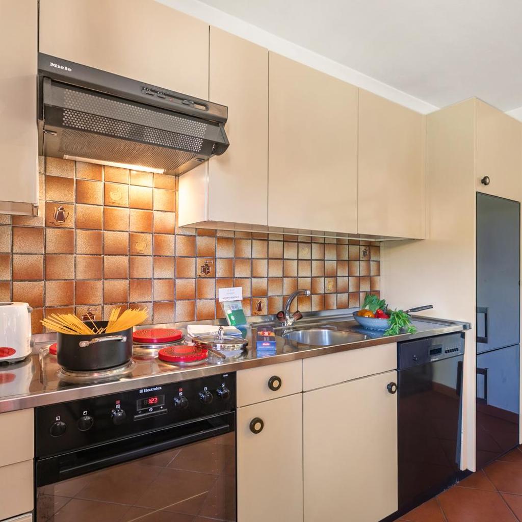 Image 10 - Casa Ana 2 with Garden & Parking for 5 - Happy Rentals