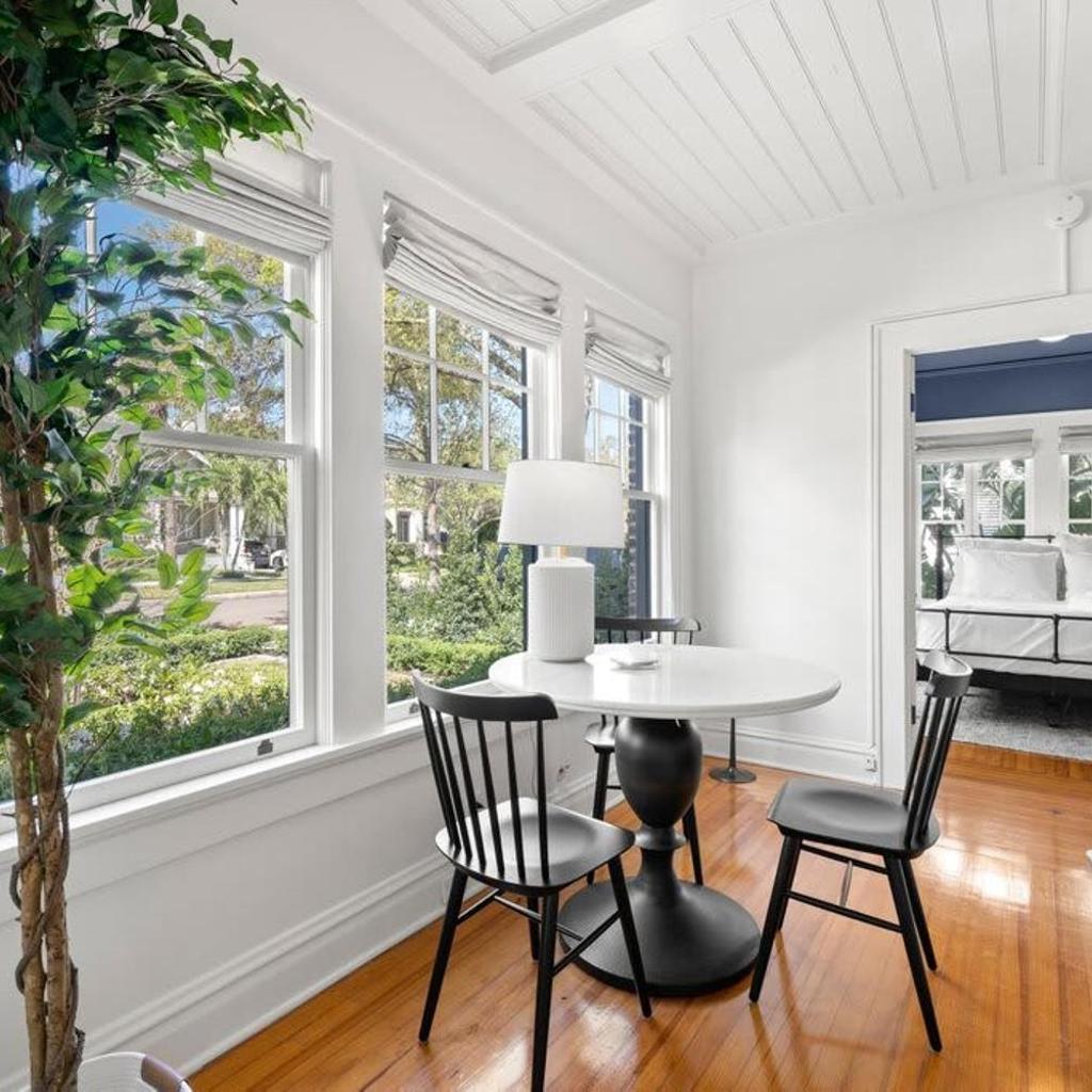 Photograph of The Adaline #3 - Upscale Hyde Park Apt, First Floor